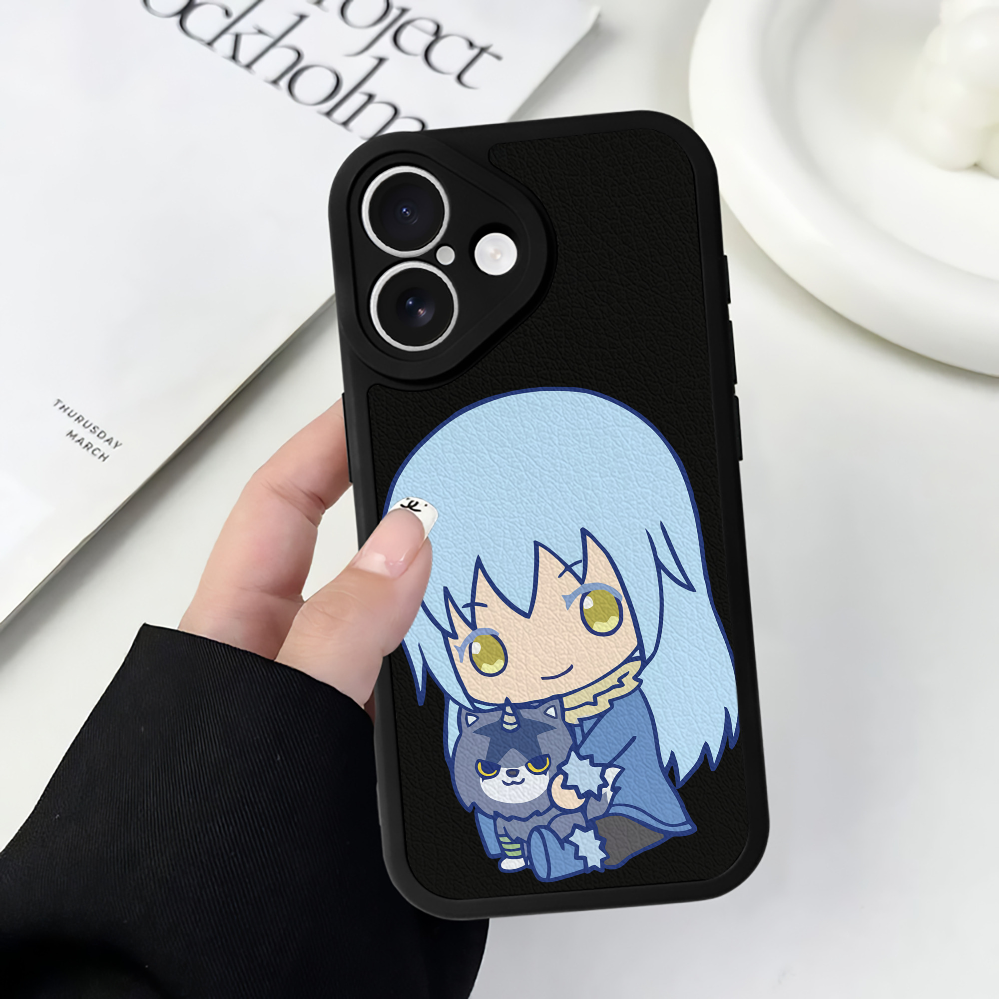 （画像用） 転スラ Regarding Reincarnated to Slime 【iPhone 16シリーズ対応】シリコンスマホケース（レザー調） 材質：シリコン
